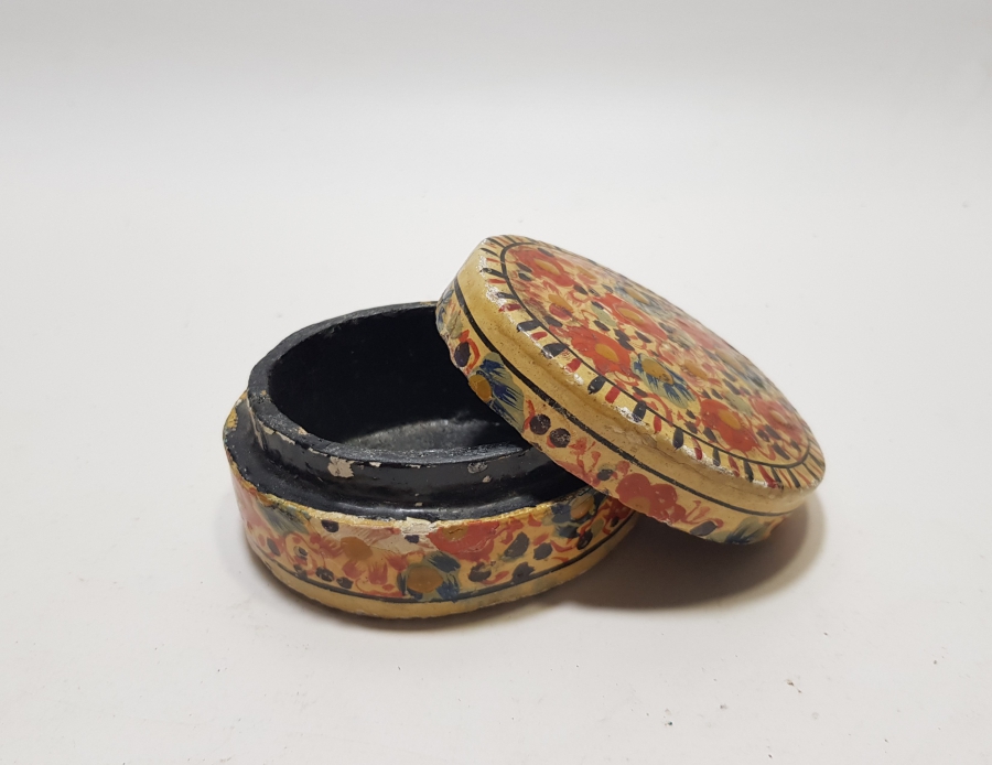 TAMAMI EL BOYAMA OSMANLI DÖNEMİ PAPİER MACHE TESPİH KUTUSU