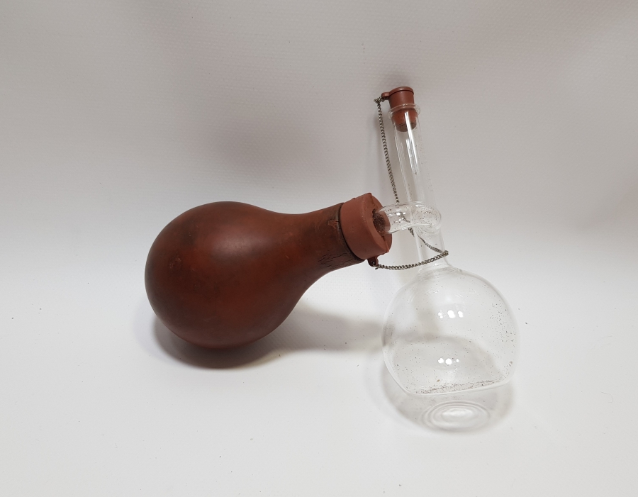 1900 BAŞLARI NADİR TIBBİ ALET