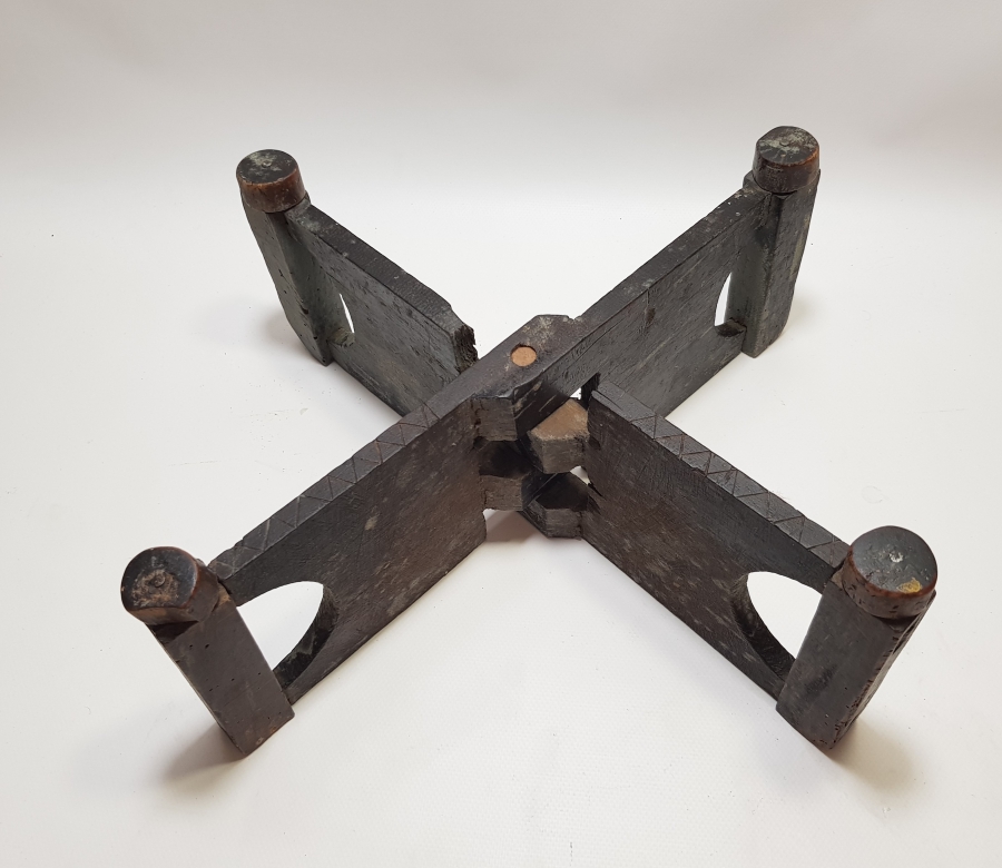 OSMANLI DÖNEMİ AHŞAP SOFRA ALTLIĞI