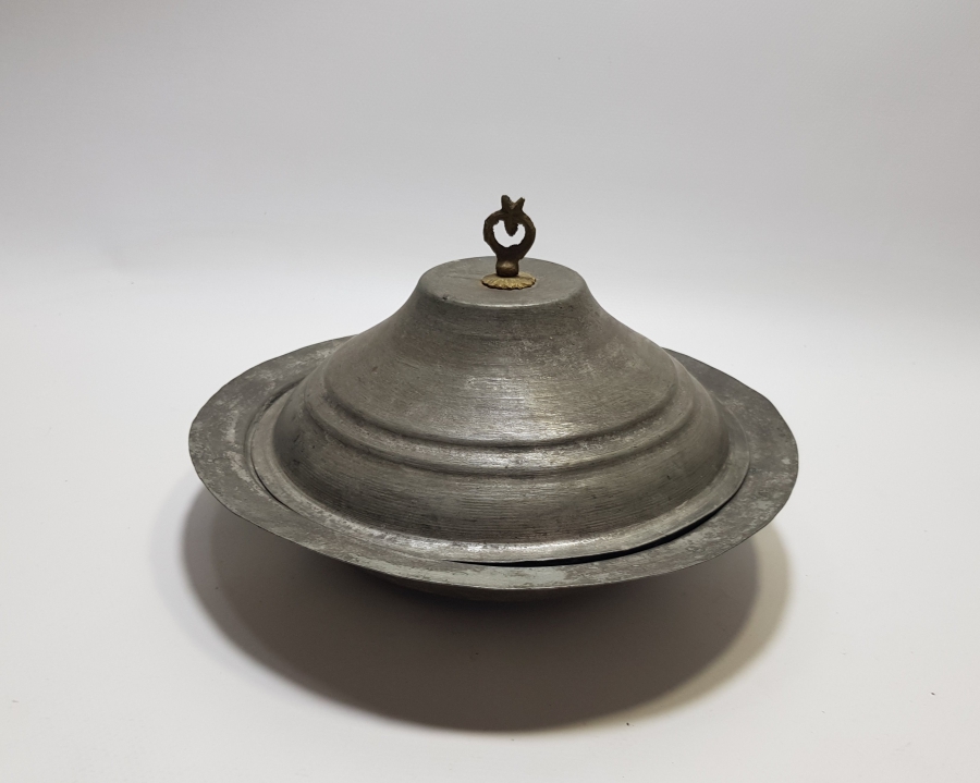 TUTMACI AY YILDIZLI OSMANLI DÖNEMİ KAPAKLI LENGER