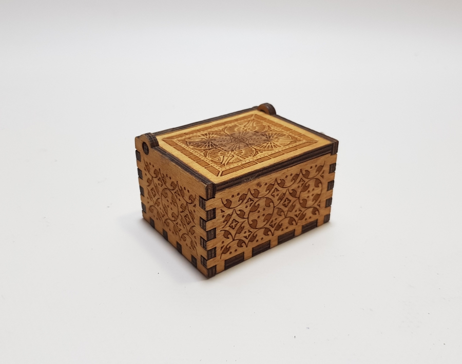 EL YAPIMI HARRY POTTER MÜZİĞİ ÇALAN LATERNALI KUTU.