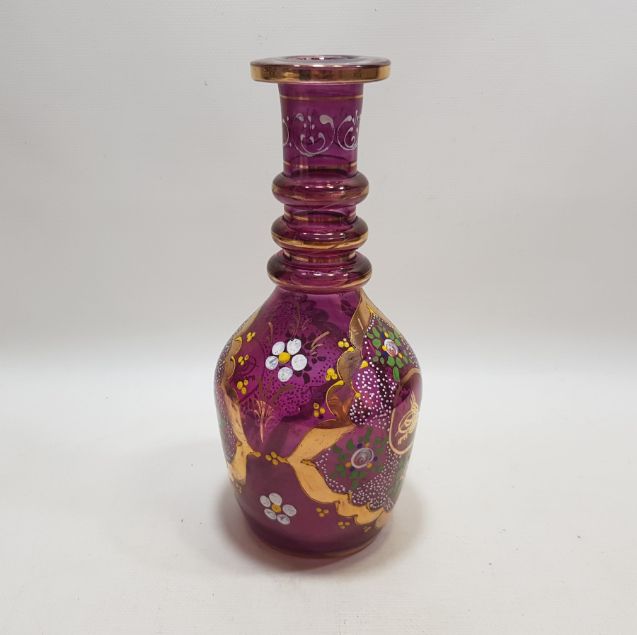 ÜZERİ ALTIN VARAKLI VE MİNE İŞÇİLİKLİ EL BOYAMA ANTİKA NARGİLE ALTI