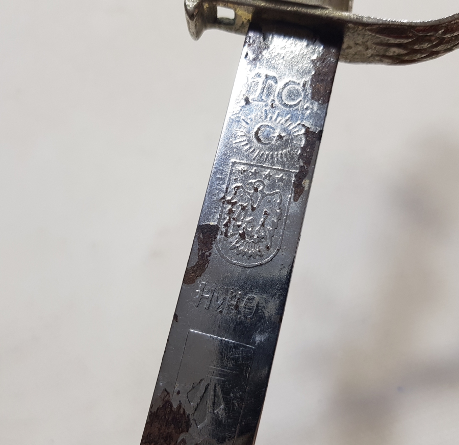 KARTAL BAŞLI ANTİKA HAVACI SUBAY KILICI