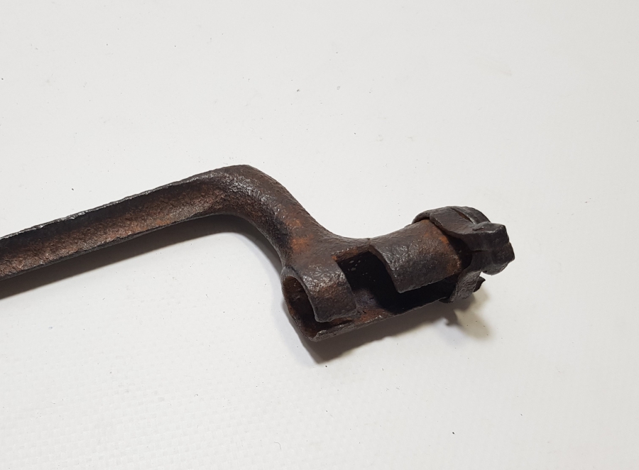 OSMANLI DÖNEMİ NADİR FORMDA YAKIN MUHAREBE İÇİN ÖZEL YAPILMIŞ ASKERİ SÜNGÜ