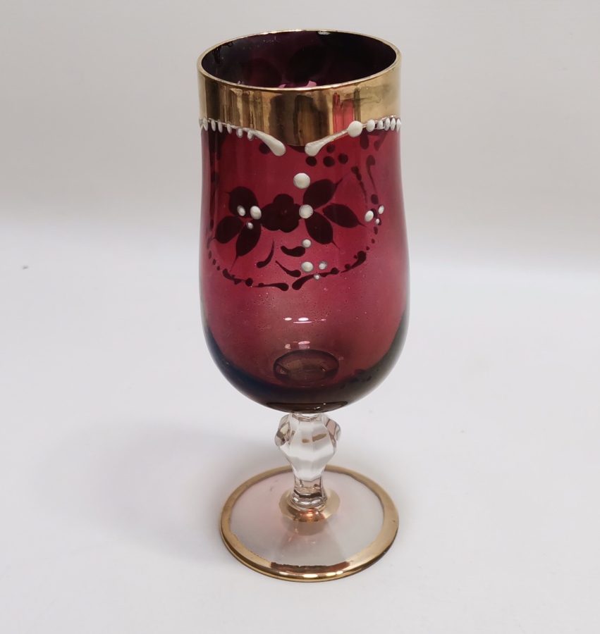 ÜZERİ ALTIN VARAKLI VE MİNE İŞÇİLİKLİ FRANSIZ KADEH