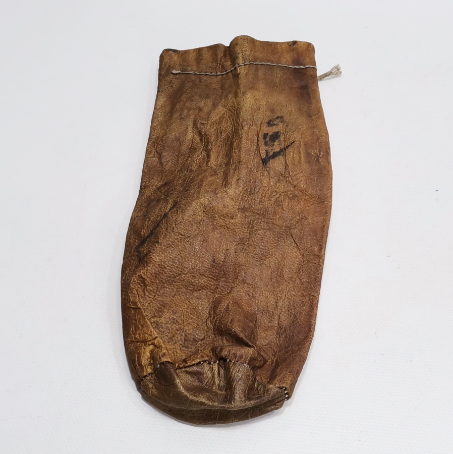 KONYA MEVLEVİHANESİ'NE GÖNDERİLMİŞ ÜZERİ OSMANLICA YAZILI ÇOK NADİR DERİ ALTIN KESESİ