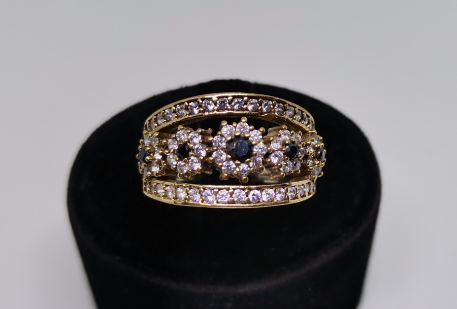 ÜZERİ TAŞLI GÜMÜŞ HÜRREM YÜZÜĞÜ