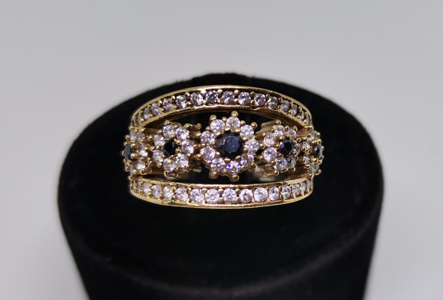 ÜZERİ TAŞLI GÜMÜŞ HÜRREM YÜZÜĞÜ