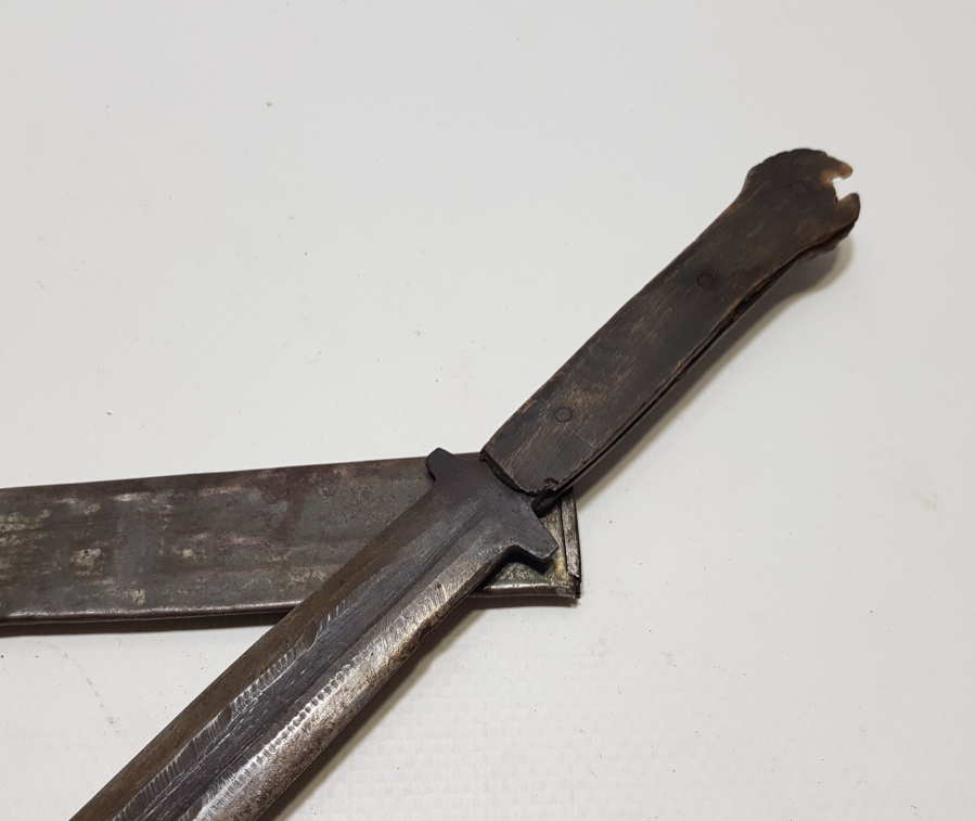 BOYNUZ SAPLI OSMANLI DÖNEMİ ÇERKES İŞİ NADİR ÇİZME KAMASI