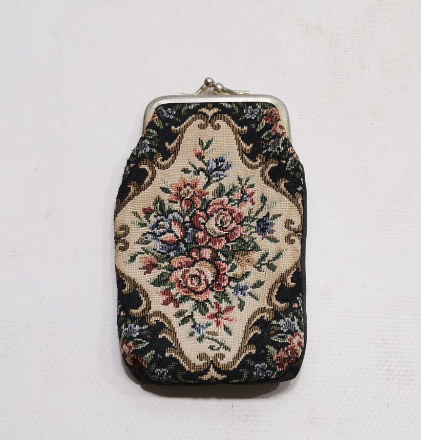 NADİR FORMDA ANTİKA GOBLEN GECE ÇANTASI