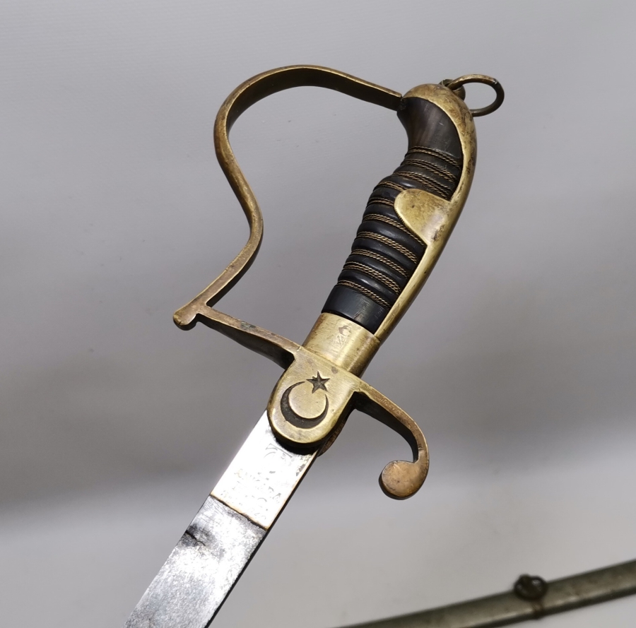 1940 TARİHLİ BOYNUZ SAPLI NADİR SUBAY KILICI