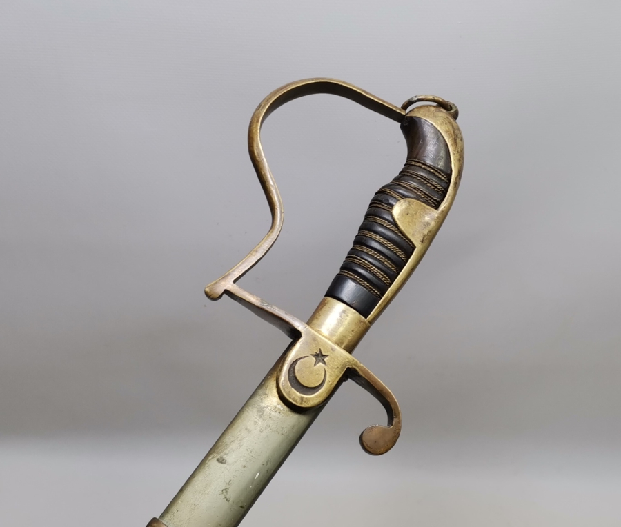 1940 TARİHLİ BOYNUZ SAPLI NADİR SUBAY KILICI