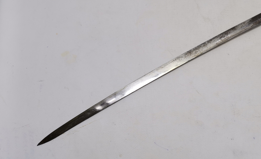 1940 TARİHLİ BOYNUZ SAPLI NADİR SUBAY KILICI