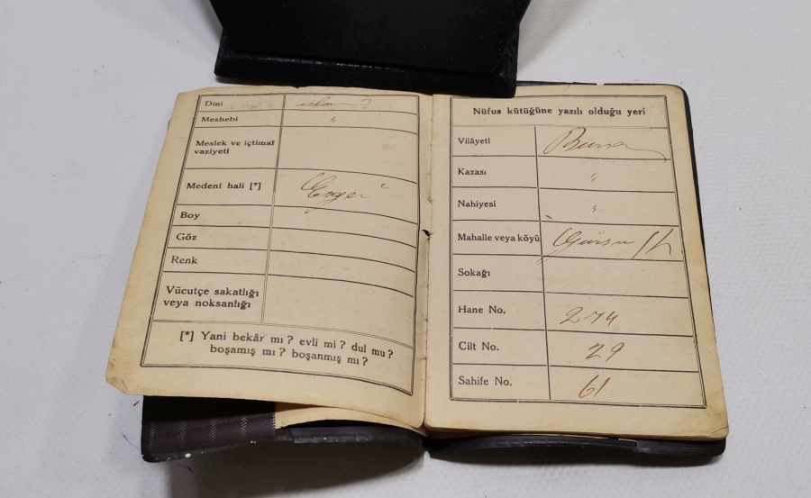 1960LARDAN ANTİKA HÜVİYET - NÜFUS CÜZDANI