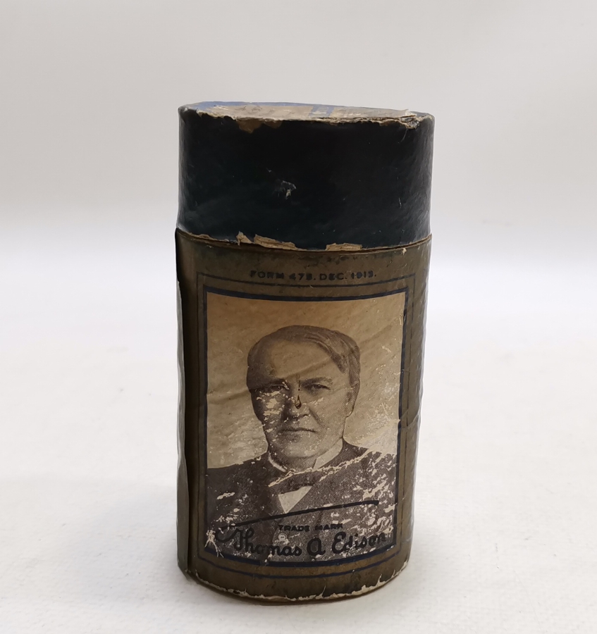 ORİJİNAL KUTUSUNDA ANTİKA FONOGRAF KOVANI