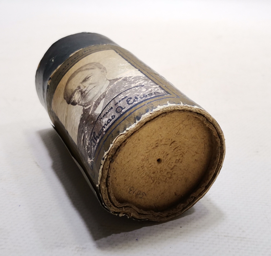 ORİJİNAL KUTUSUNDA ANTİKA FONOGRAF KOVANI