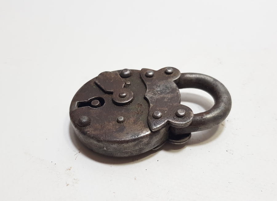 ÜZERİ OSMANLICA YAZILI OSMANLI DÖNEMİ KİLİT