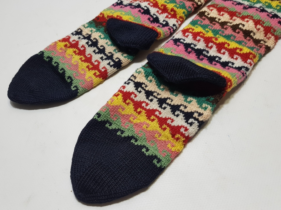 OSMANLI DÖNEMİ EL ÖRME YÖRÜK İŞİ KOÇ BAŞLI ERKEK ÇORABI