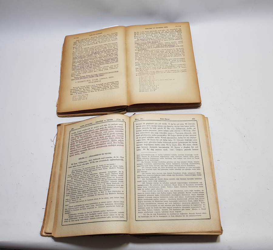 1947 YILI TANRI BUYRUĞU ÇOK NADİR İKİ CİLTLİK TÜRKÇE KUR'AN-I KERİM