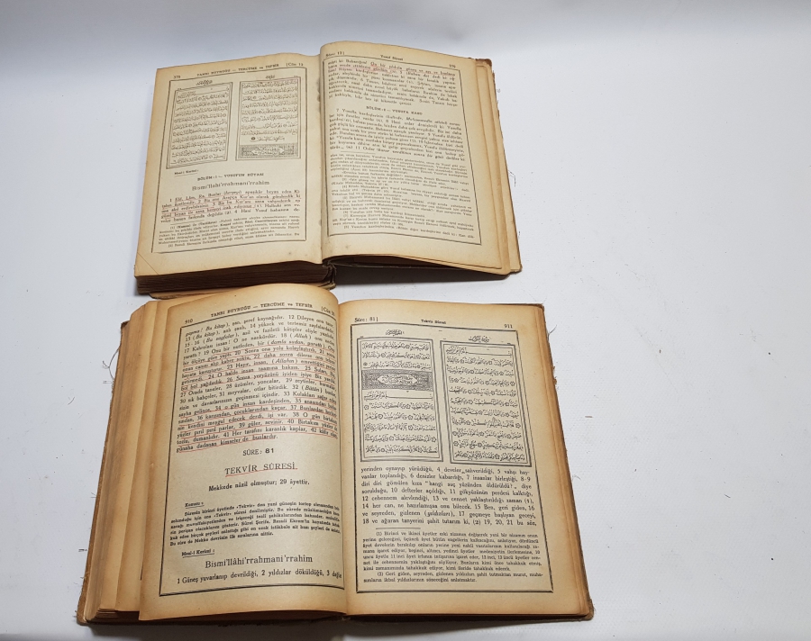1947 YILI TANRI BUYRUĞU ÇOK NADİR İKİ CİLTLİK TÜRKÇE KUR'AN-I KERİM