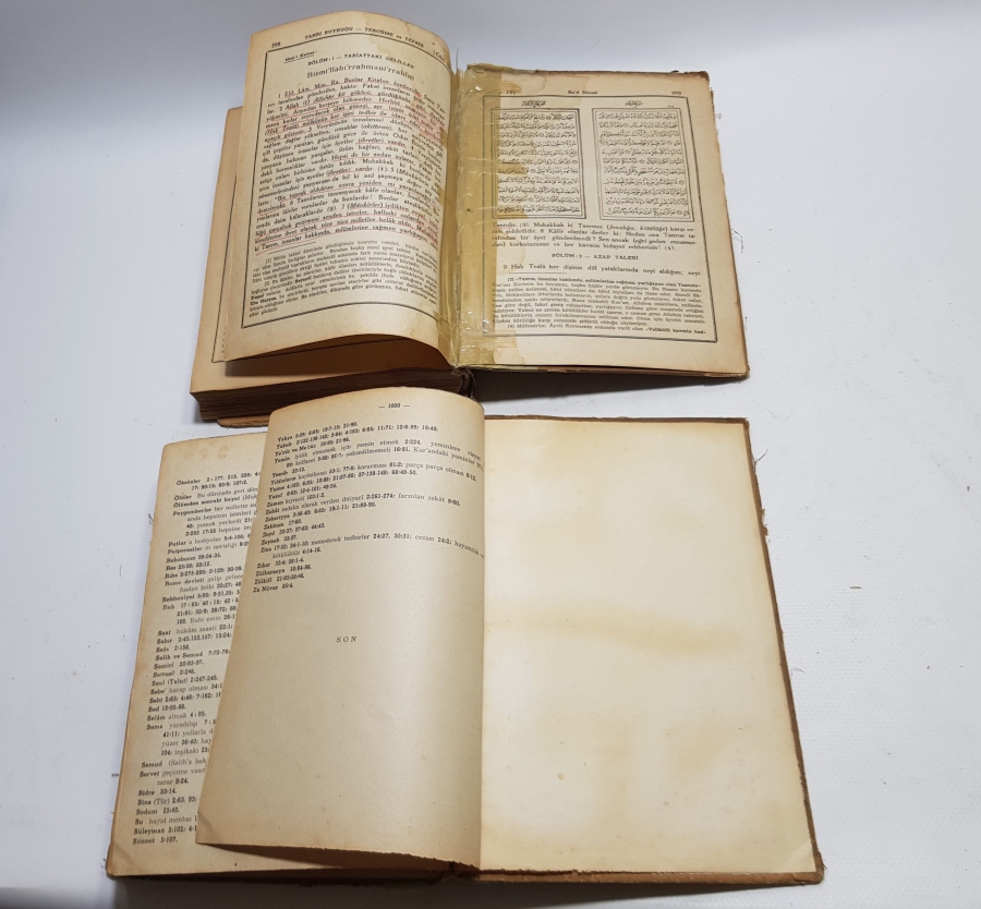 1947 YILI TANRI BUYRUĞU ÇOK NADİR İKİ CİLTLİK TÜRKÇE KUR'AN-I KERİM