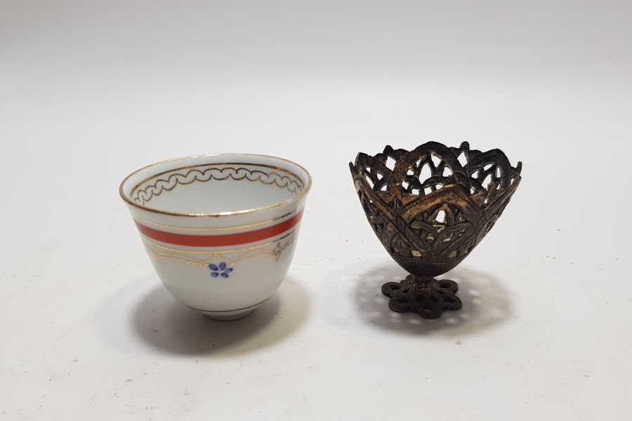 OSMANLI DÖNEMİ TOMBAKLI ZARF VE FİNCANI