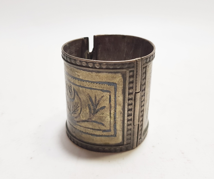 ÜZERİ OSMANLICA YAZILI VE AY YILDIZLI OSMANLI DÖNEMİ SAVATLI BÜYÜK BOY GELİN BİLEZİĞİ