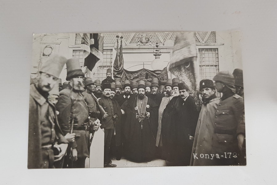 1. DÜNYA SAVAŞI DÖNEMİ GÖNÜLLÜ ASKERLİĞE GİDEN MEVLEVİ ALAYLARI HATIRA FOTOĞRAFI
