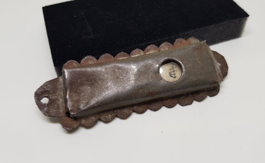 İÇİNDE EL YAZMA DUASI BULUNAN ORİJİNAL KUTUSUNDA ÇOK NADİR YAHUDİ İŞİ TILSIM - MEZUZA