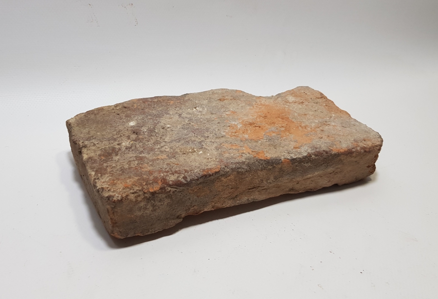 ÜZERİ RUMCA YAZILI OSMANLI DÖNEMİ RUM İŞİ TUĞLA