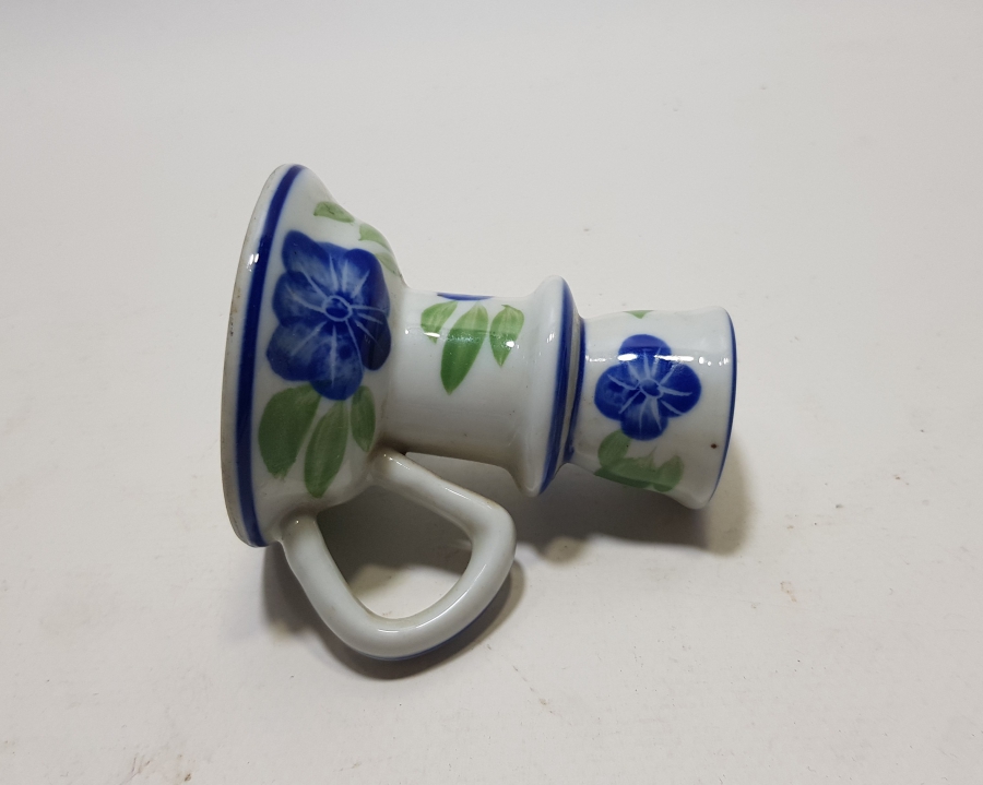 ANTİKA PORSELEN EL MUMLUĞU