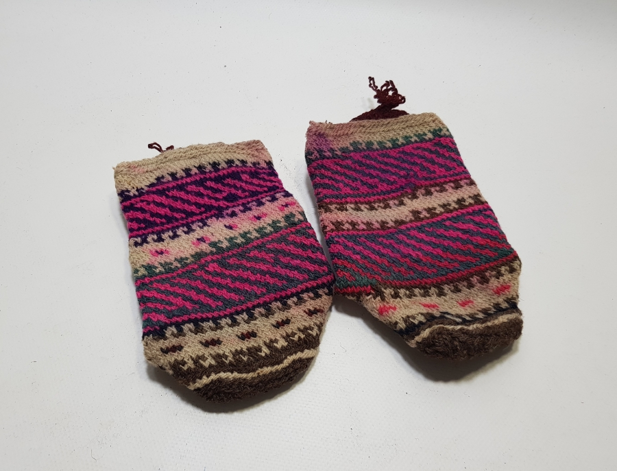 EL ÖRME YÖRÜK İŞİ ANTİKA PATİK