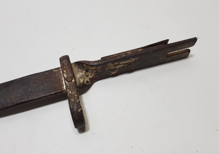 1. DÜNYA SAVAŞI DÖNEMİ NADİR FORMDA İNGİLİZ TOPÇU SÜNGÜSÜ