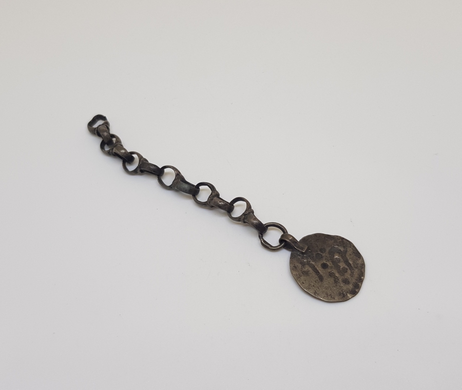 OSMANLI DÖNEMİ KABARTMA İŞÇİLİKLİ TESPİH PÜSKÜLÜ