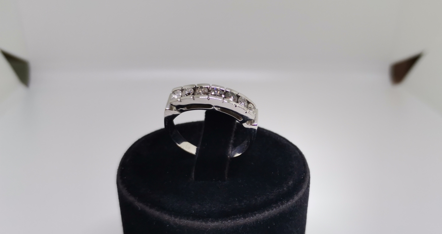 YEDİTAŞ MODEL PIRLANTA YÜZÜK