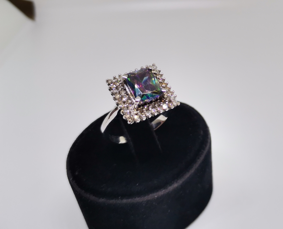 KÖK AMETİST VE PIRLANTA TAŞLI YÜZÜK