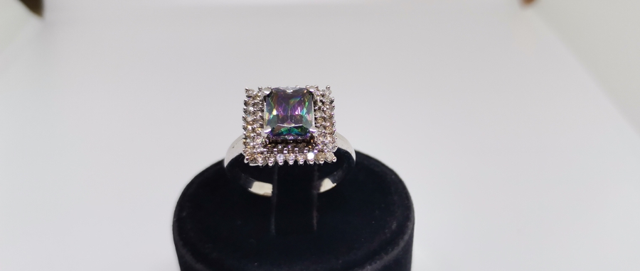 KÖK AMETİST VE PIRLANTA TAŞLI YÜZÜK