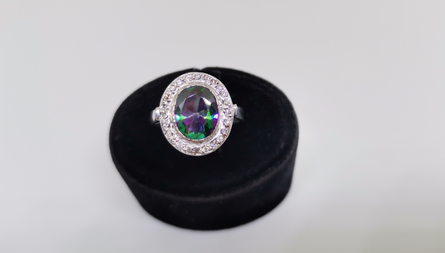 AMETİST VE PIRLANTA TAŞLI OVAL YÜZÜK