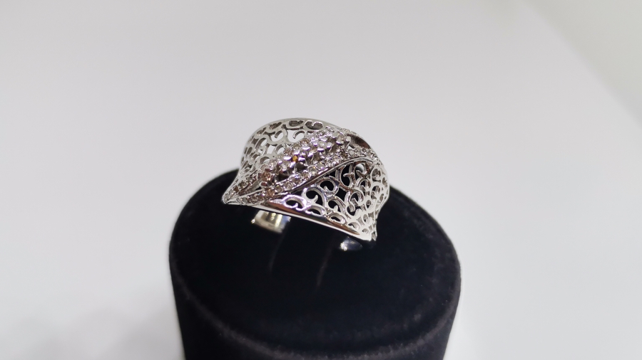 ŞERİT MODEL PIRLANTA YÜZÜK