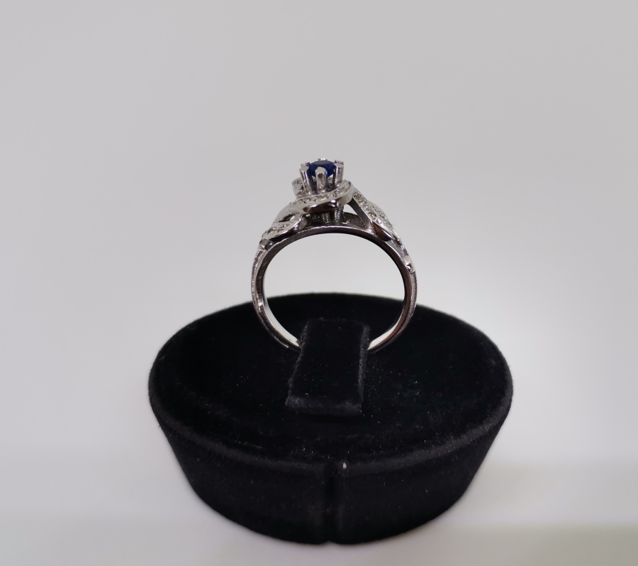 SAFİR TAŞLI SONSUZLUK MODELİ YÜZÜK