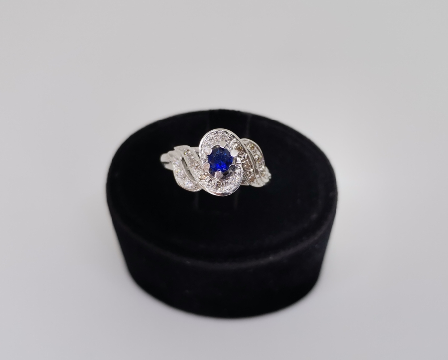 SAFİR TAŞLI SONSUZLUK MODELİ YÜZÜK