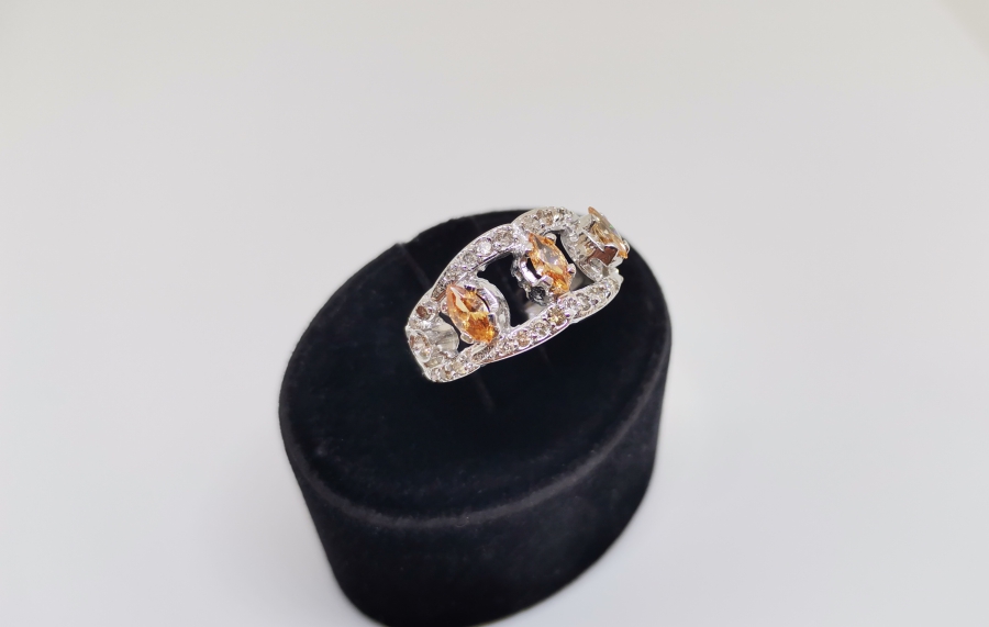 SİTRİN VE PIRLANTA TAŞLI HALKALI MODEL YÜZÜK