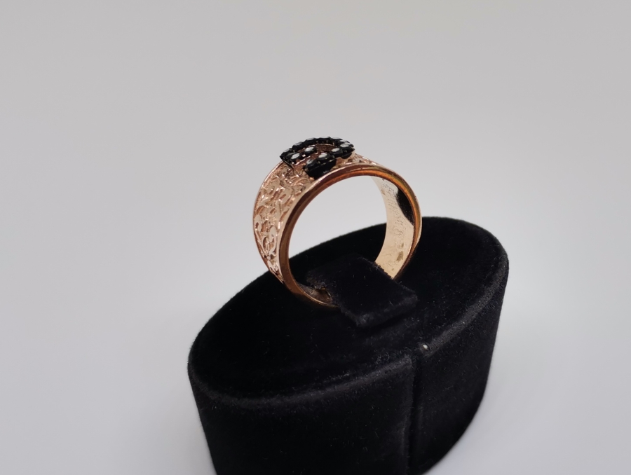 ÜZERİ HARFLİ ELMAS YÜZÜK - 28 HARF MEVCUTTUR - KAZANANA İSTEDİĞİ HARF GÖNDERİLECEKTİR