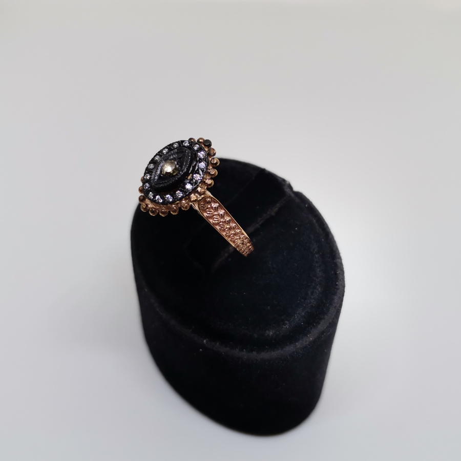 BEREKET TASVİRLİ ELMAS TAŞLI YÜZÜK