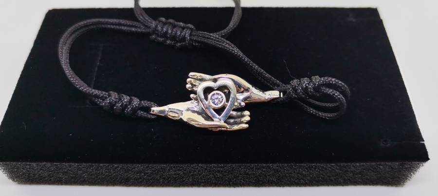 ÇİFT HANIMELİ MODELİ PIRLANTA TAŞLI BİLEKLİK