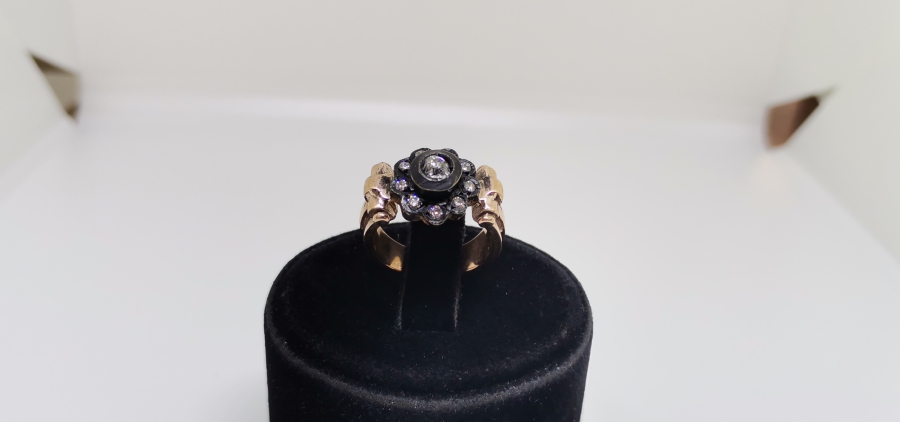 GÜL MODEL ELMAS YÜZÜK