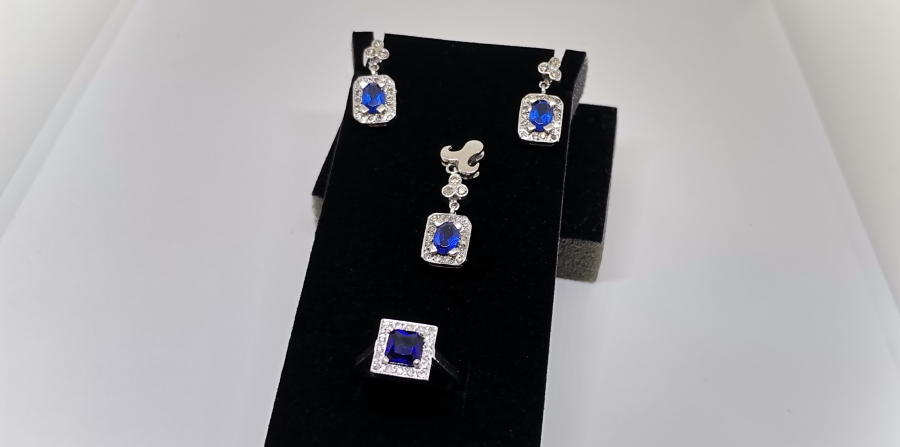 PIRLANTA VE SAFİR TAŞLI TAM TAKIM SET