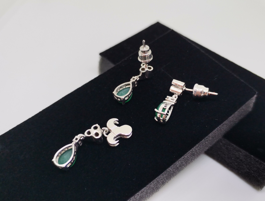 ZÜMRÜT VE PIRLANTA TAŞLI KOLYE KÜPE TAKIMI