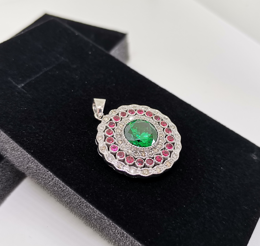 ZÜMRÜT YAKUT VE PIRLANTA TAŞLI KOLYE UCU