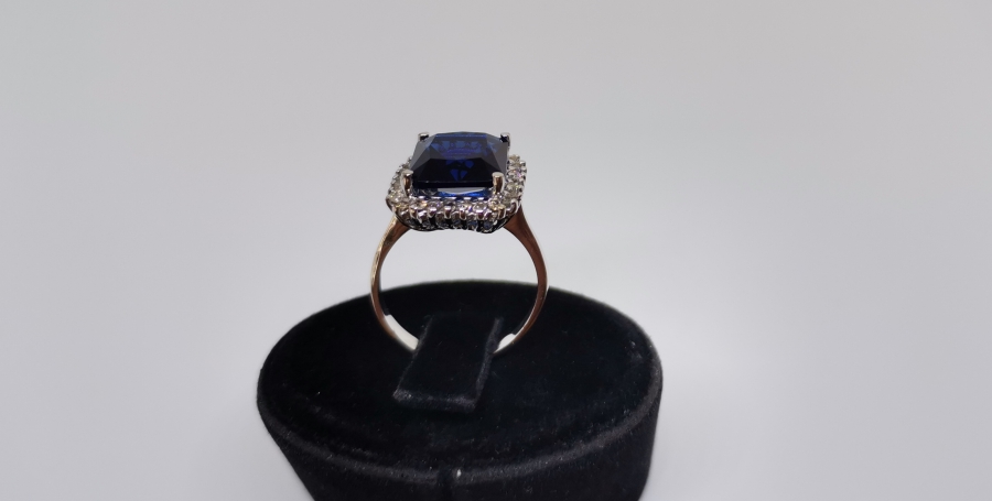 SAFİR VE PIRLANTA TAŞLI BÜYÜK BOY BAGET YÜZÜK